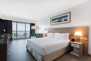 Junior, Suite, 1 Queen Bed, Balcony, Oceanfront | Beach/ocean view