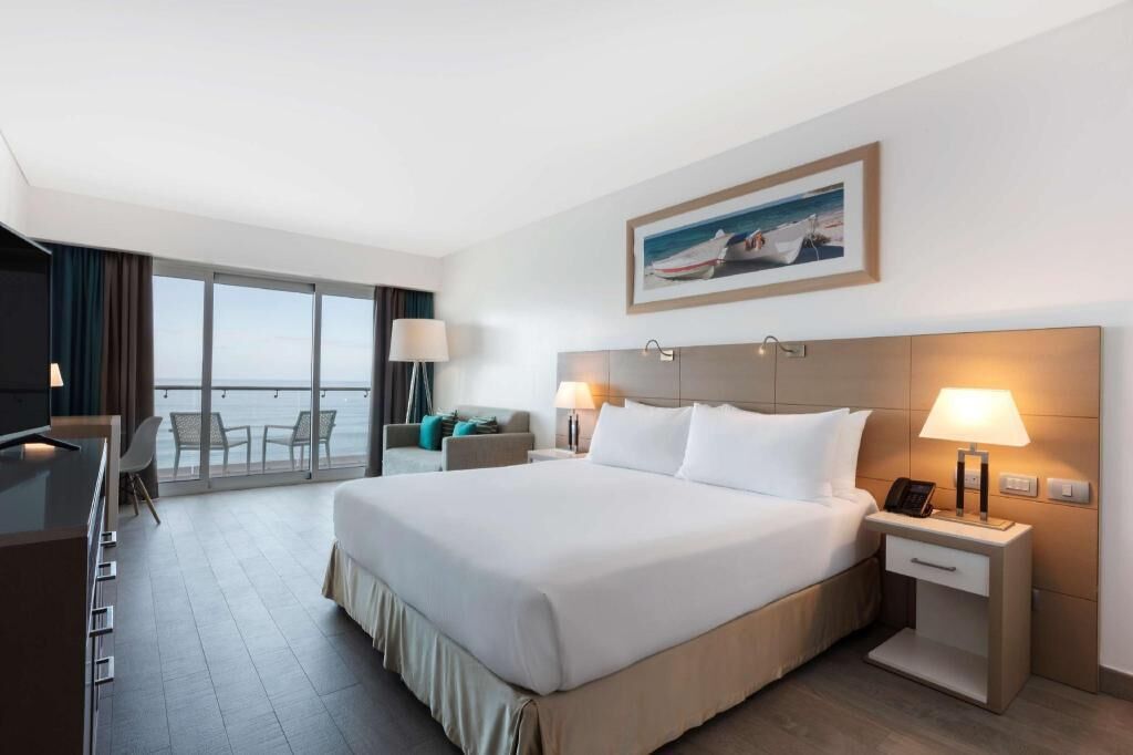 1 bedroom, premium bedding, minibar, in-room safe