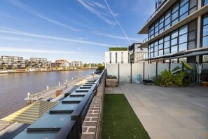 Terrace/patio - Accommodate Canberra - Dockside (Kingston)