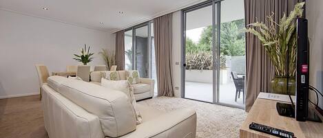 Apartment, 2 Bedrooms (Glebe Park 61) | Living area | LCD TV, DVD player