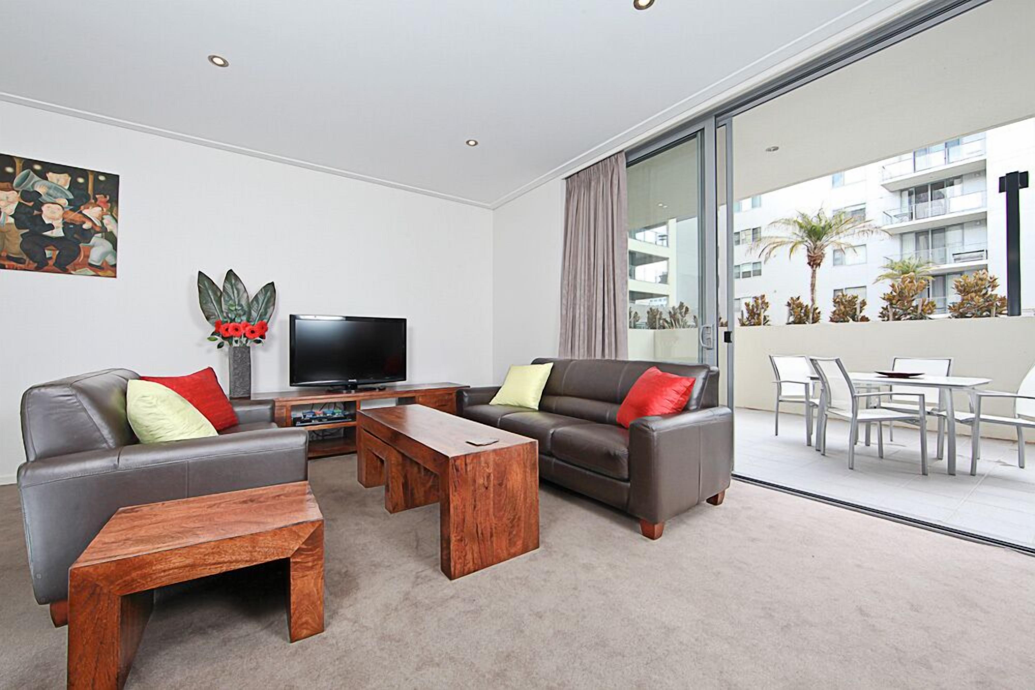 Apartment, 2 Bedrooms (Glebe Park 63) | Living area