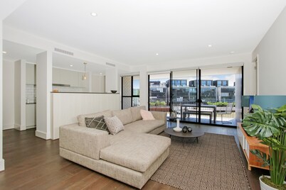 Accommodate Canberra - The Prince