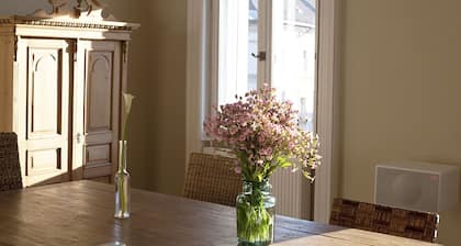 Uusi Budapest Boutique -huoneisto 140 neliömetriä - ELEVATOR -