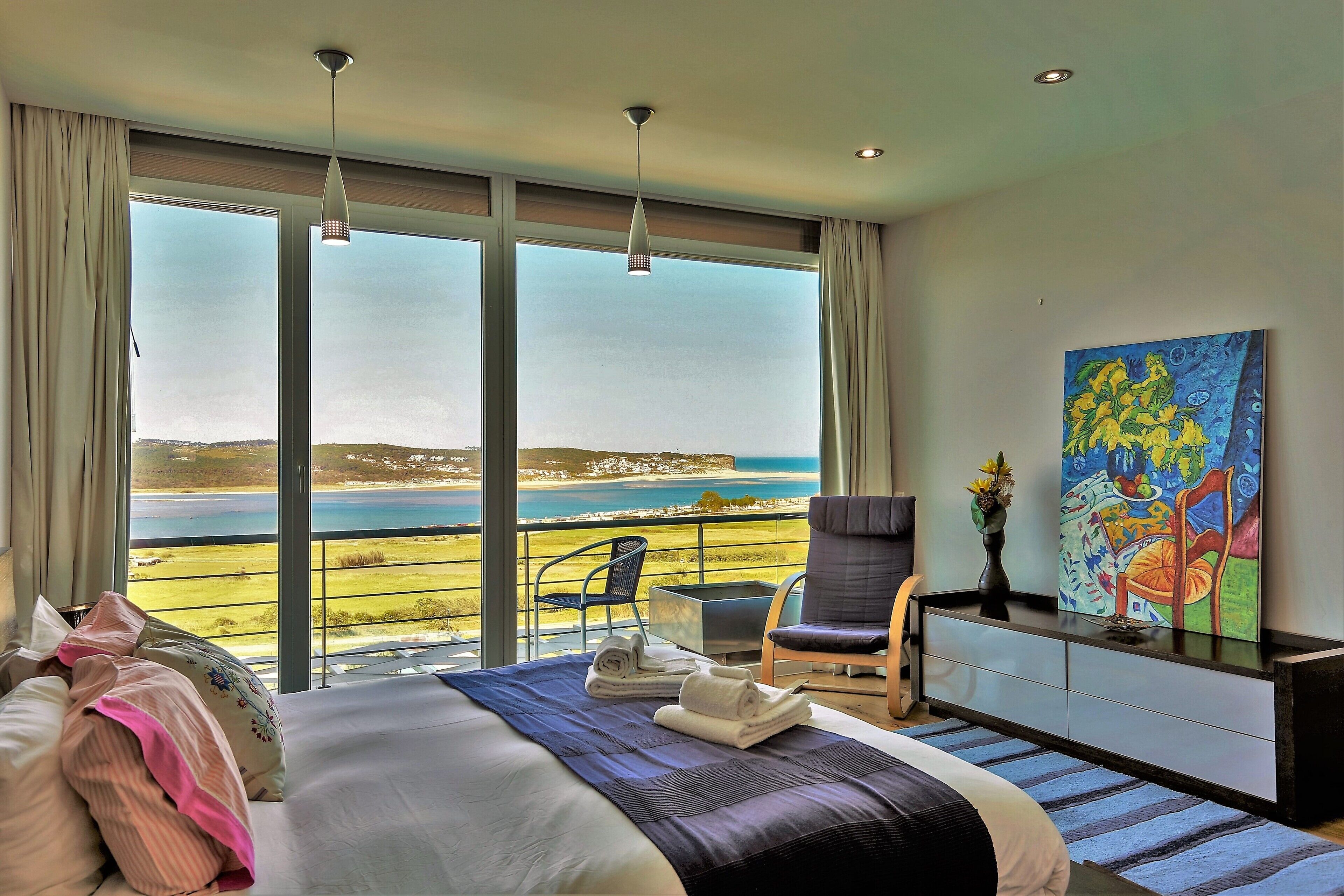 5 chambres, bureau, fer et planche à repasser, Wi-Fi gratuit