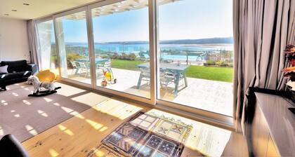 Magnifique villa pour familles avec enfants, piscine chauffée et clÎturée, vue superbe