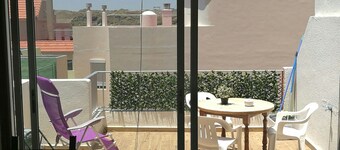 Elegant Penthouse. Big terrace! In center! 200 meters from El Medano beach! 