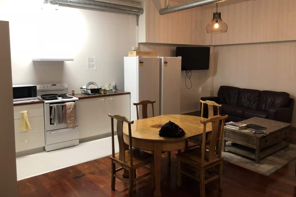 Kühlschrank, Mikrowelle
