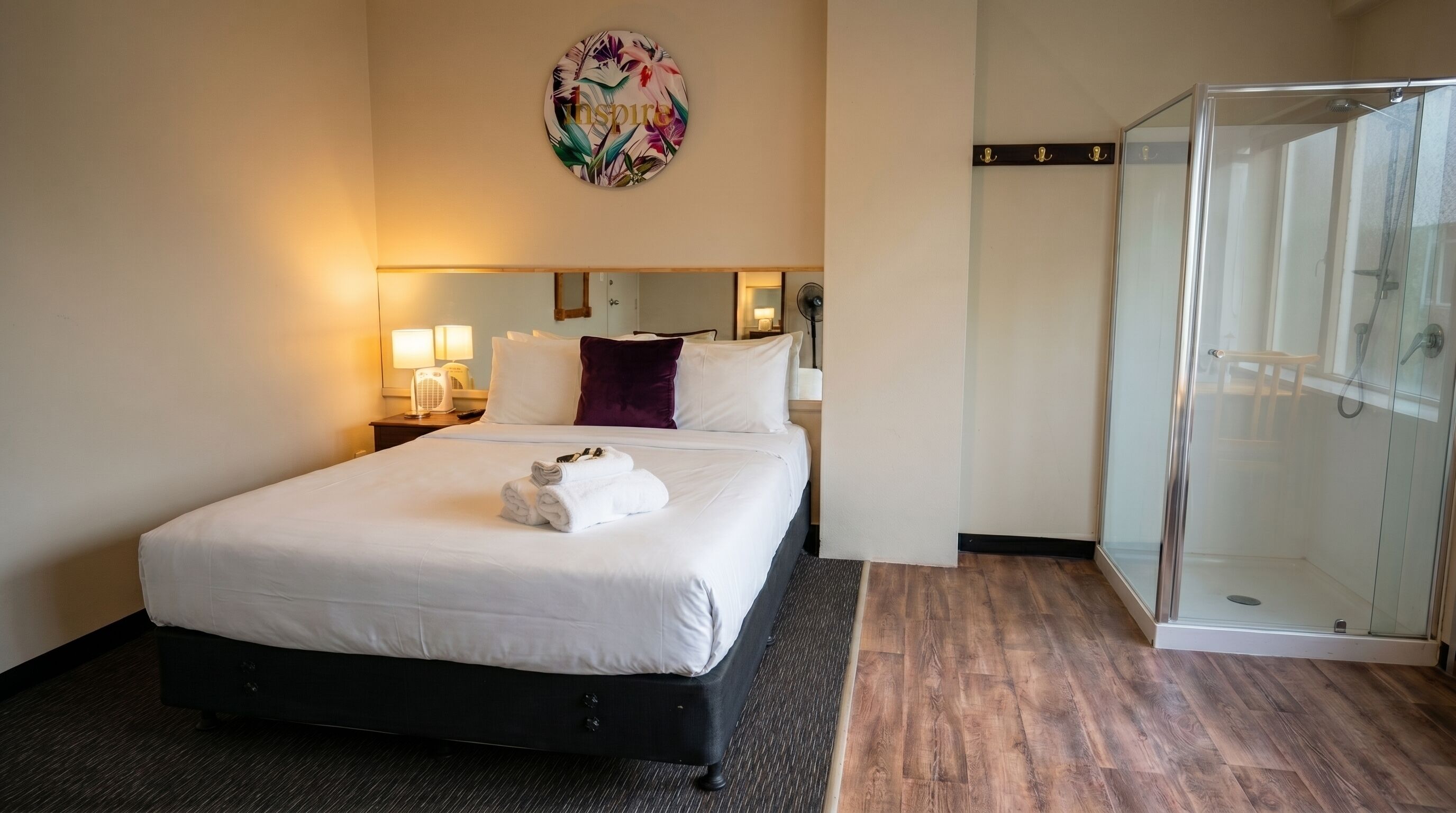 Basic Double Room, 1 Double Bed | Free WiFi, bed sheets