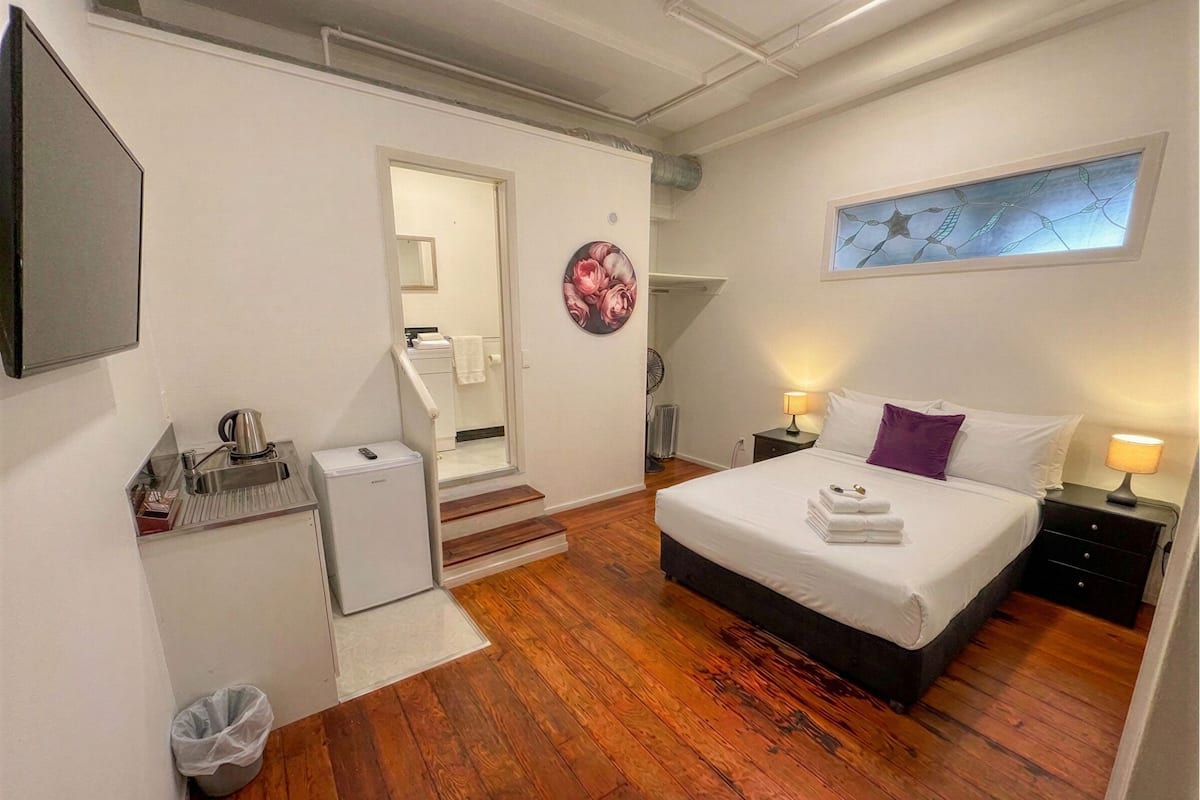 Estudio, 1 cama de matrimonio | Wifi gratis y ropa de cama