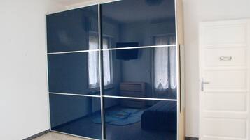 3 Schlafzimmer, Bügeleisen/Bügelbrett, Reisekinderbett, kostenloses WLAN