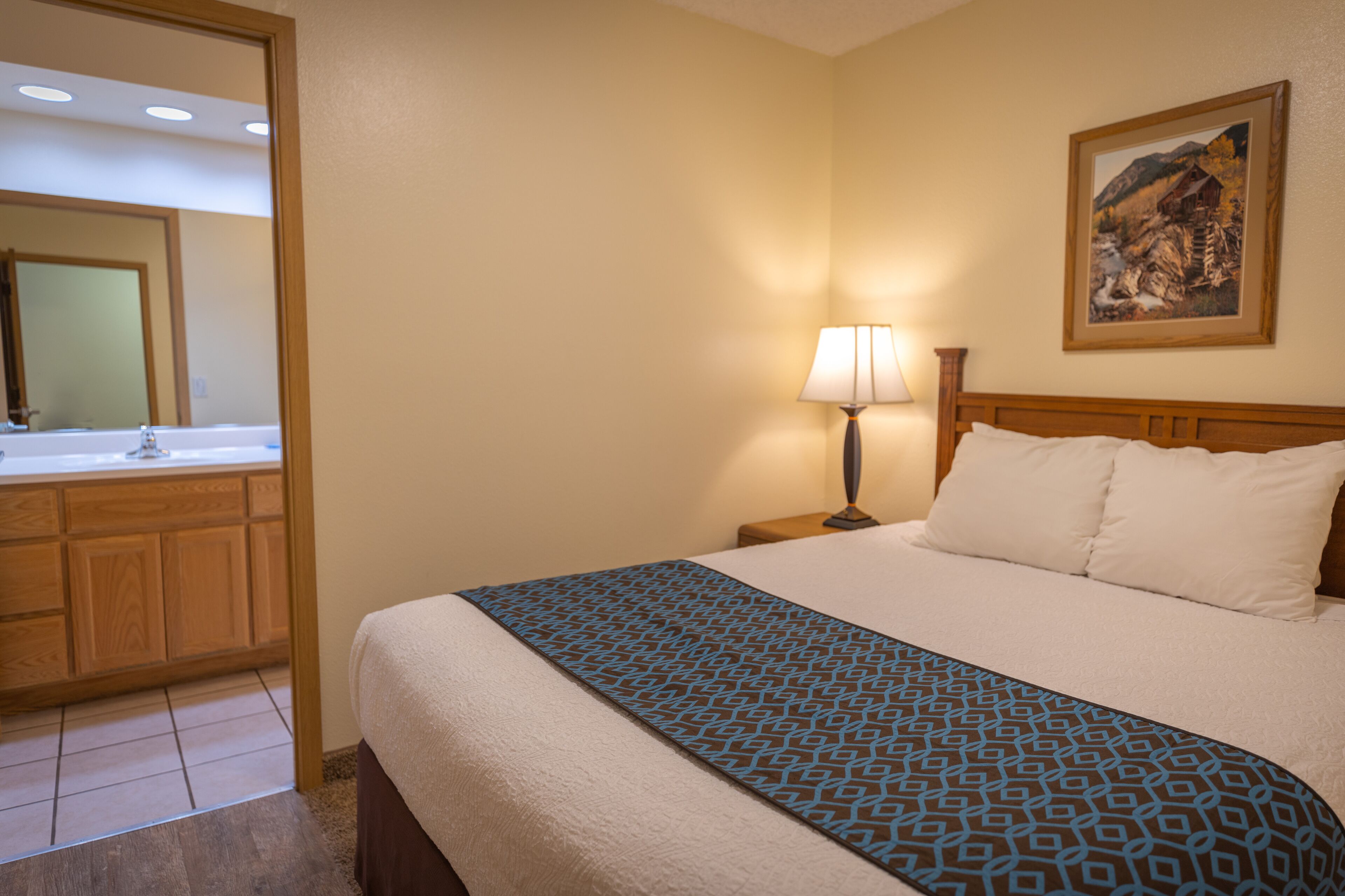 premium bedding, desk, iron/ironing board, rollaway beds