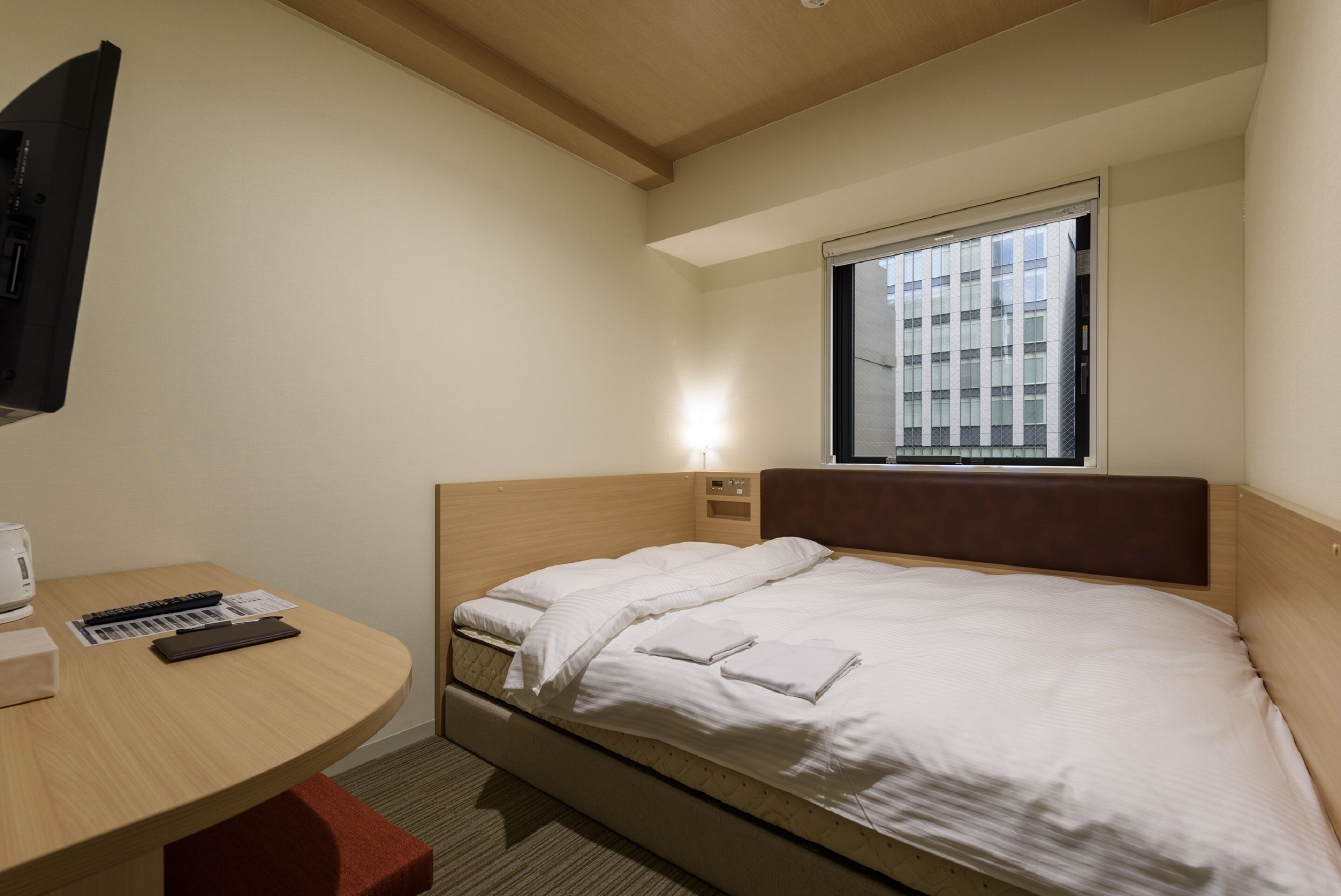 economy double room, non smoking (bed width:153cm) | free wifi