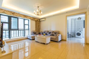 4-Bedroom Suite | Living room | LCD TV