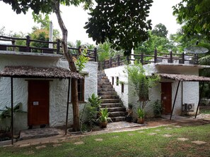 Vila Keluarga | Teras/patio