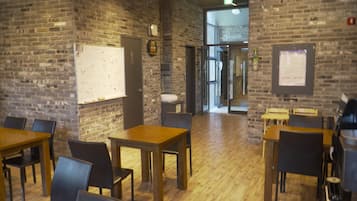 Free daily Korean breakfast