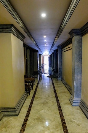 Minibar, in-room safe, blackout drapes, free WiFi - Le Palais Hotel (Ko Pha-ngan)