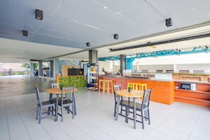 Snack bar - AJ Residence (Ratsada)