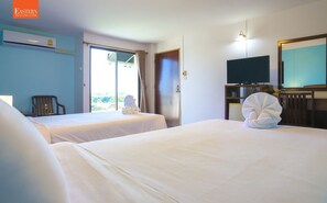 Bureau, rideaux occultants, Wi-Fi gratuit, draps fournis