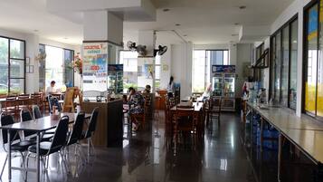 Daily English breakfast (THB 100 per person)