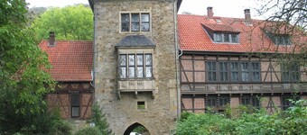 Apartment for 1 - 4 people in the beautiful Weserbergland with garage and WiFi