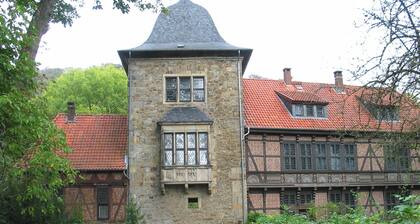 Apartment for 1 - 4 people in the beautiful Weserbergland with garage and WiFi