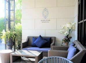 Lobby sitting area - Marquise Boutique Hotel (Rayong)
