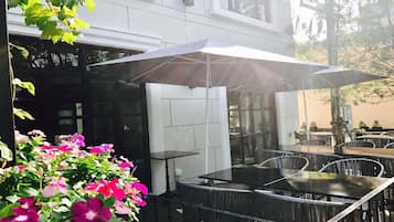 Se sirven desayunos, almuerzos y cenas