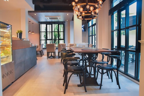 Marquise Boutique Hotel