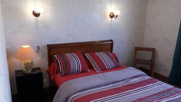 3 Schlafzimmer, Bügeleisen/Bügelbrett, kostenloses WLAN, Bettwäsche