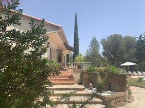 Extérieur
