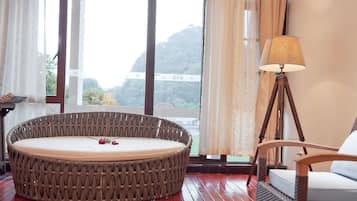 心语心愿 | 客房內保險箱、書桌、遮光布/窗簾、隔音