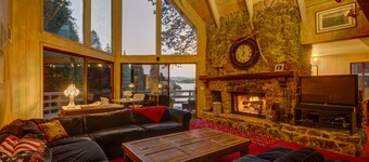 Lake Arrowhead Lakefront Home • Best Location • Private Dock • Pet Friendly