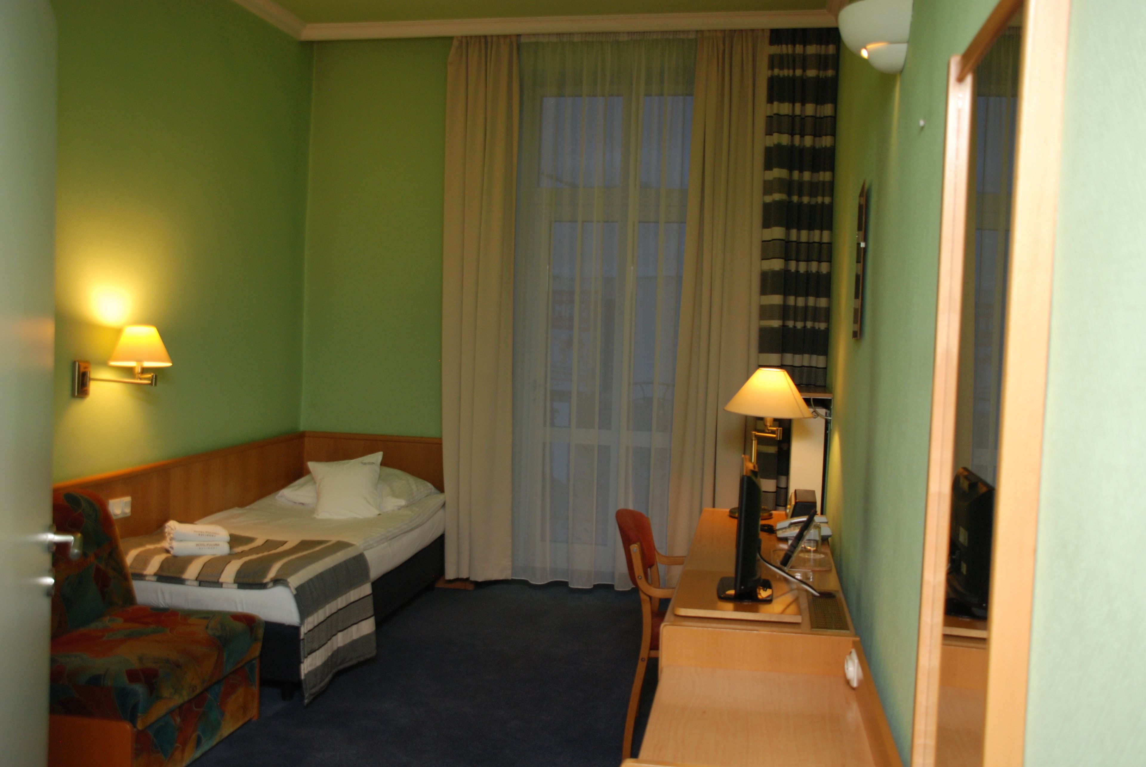 Standard Single Room