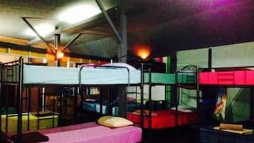 Mixed Dormitory Room | Ilmainen Wi-Fi