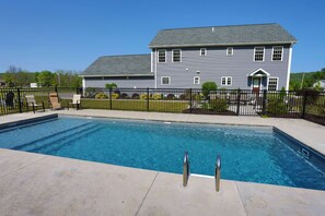 Beheizter Pool