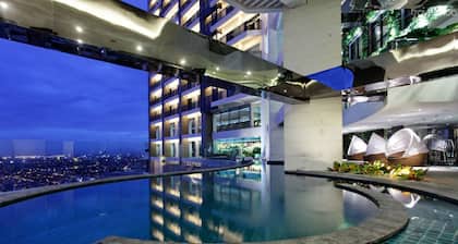 Seven Doors in Gramercy Makati