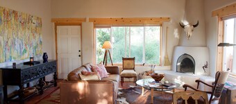 Romantique Adobe Cottage niché dans la vallée de San Cristobal