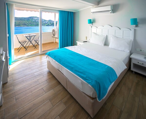Standard Double Room, Sea View