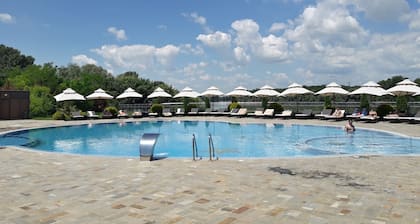 Hotel Prestige