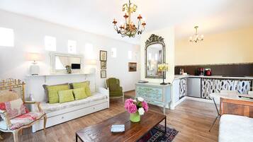 Cottage, rez-de-chaussée (Muvrinu) | Literie de qualité supérieure, matelas mémoire de forme