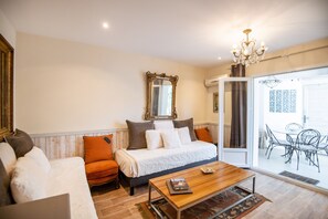 Småhus, 1. etasje (La Vetta) | Oppholdsområde | Flatskjerm-TV