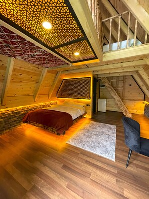 Standard Bungalow | Premium bedding, free minibar items, desk, laptop workspace - Tanura Bungalows (Camlihemsin)