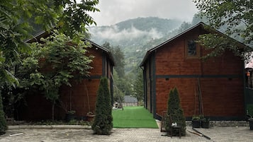 Family Chalet, 2 Bedrooms | Premium bedding, free minibar items, desk, laptop workspace