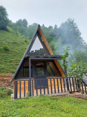 Bungalow dành cho gia đình | Bộ đồ giường cao cấp, minibar với thức ăn, đồ uống miễn phí, bàn