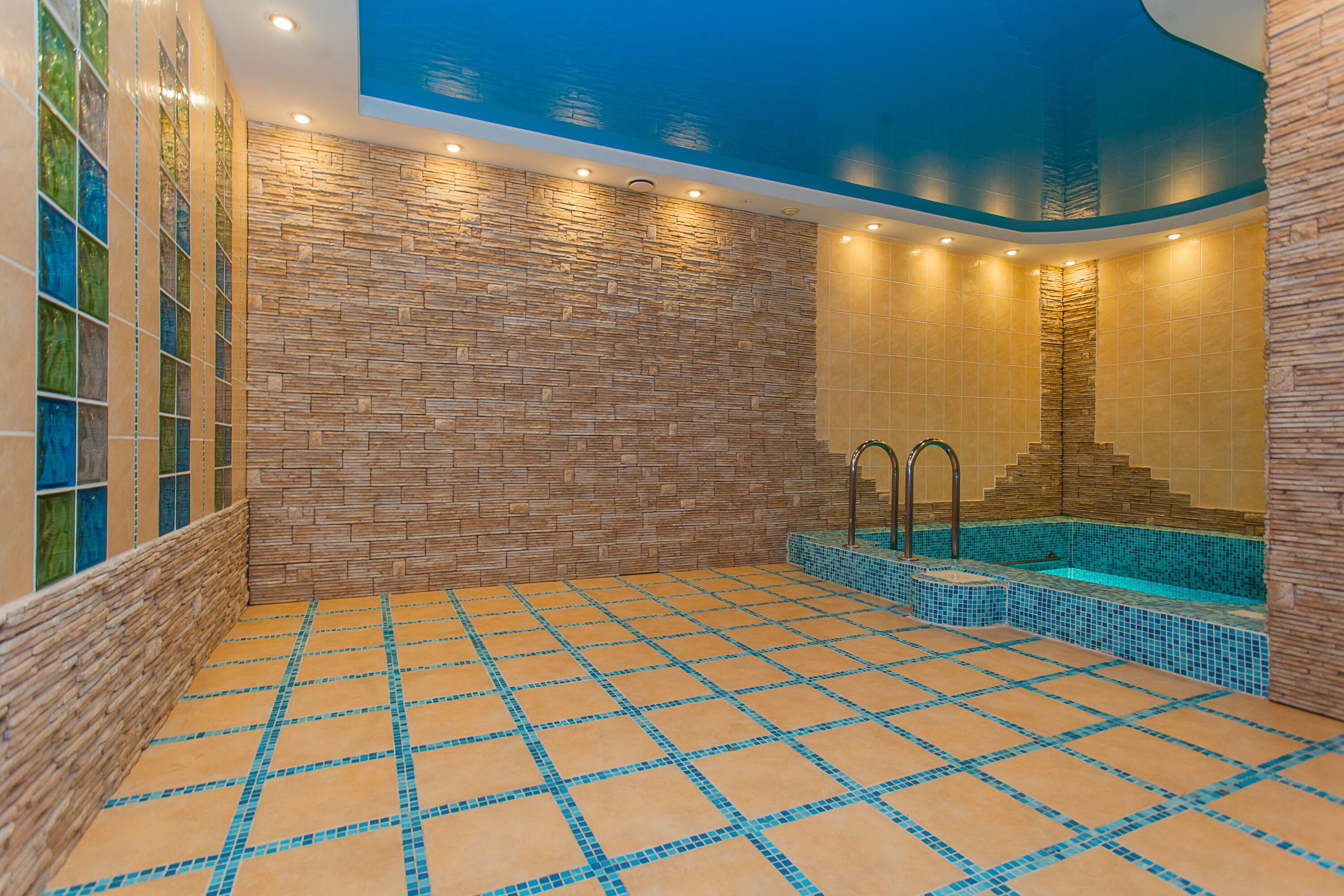 Chambre Luxe | Ameublement personnalisé, rideaux occultants, chambres insonorisées