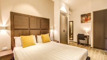 标准双人房或双床房 | 客房服务设施