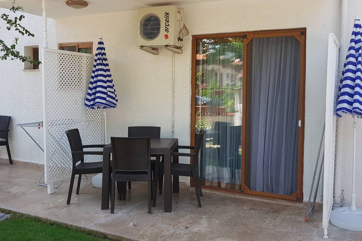 Family Apartment, Garden View | Terrace/patio