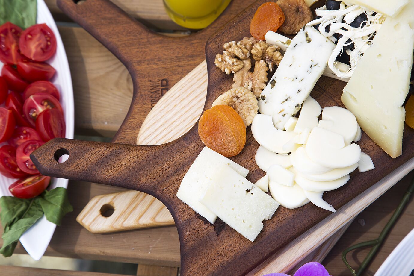 breakfast, lunch, dinner served; beach views