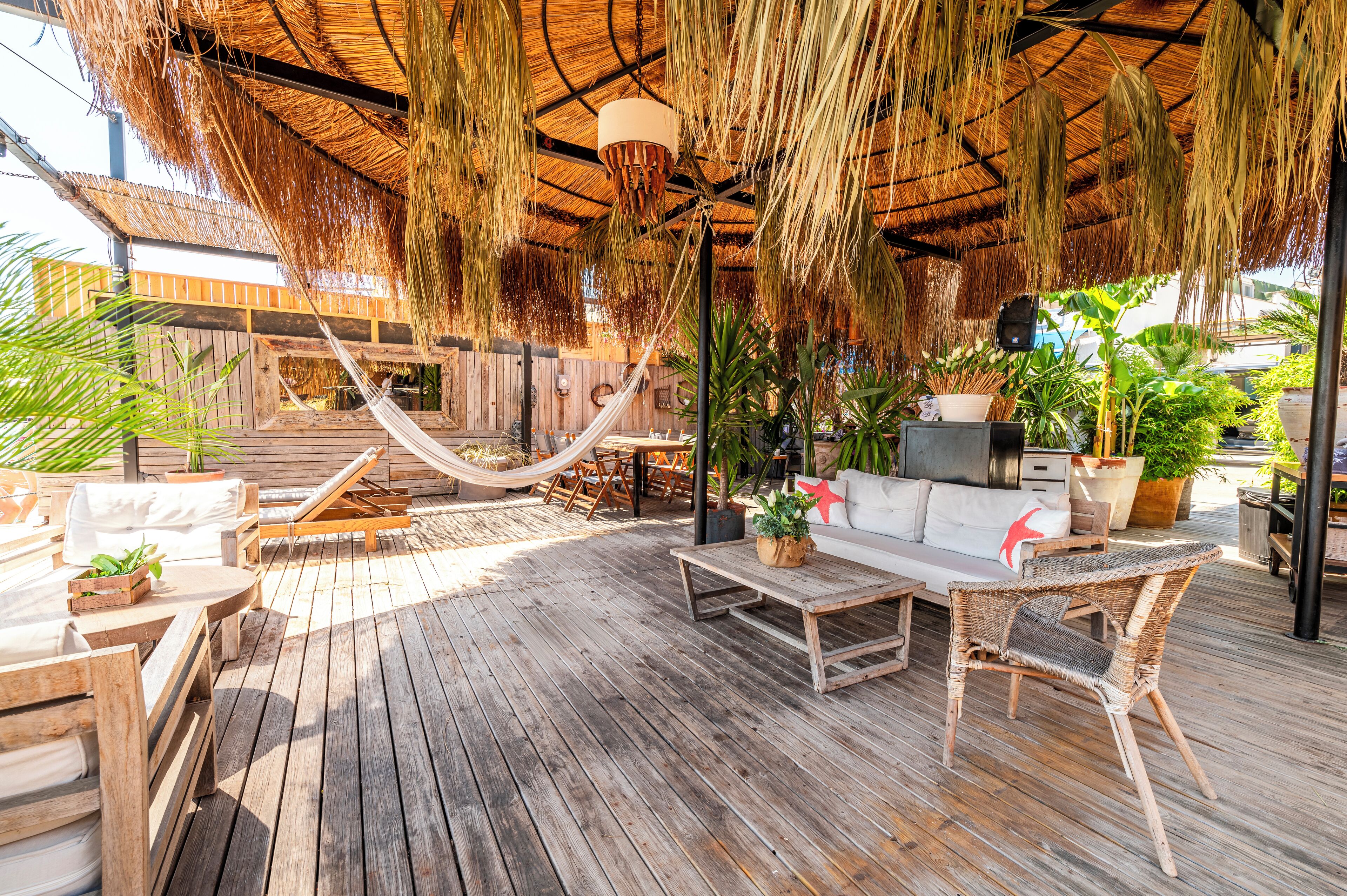 บริเวณภายนอก