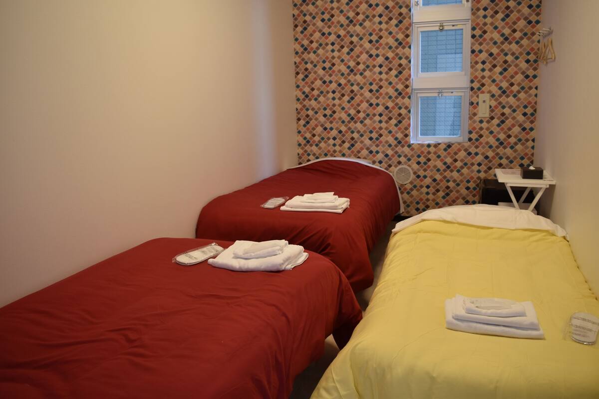 Triple Room